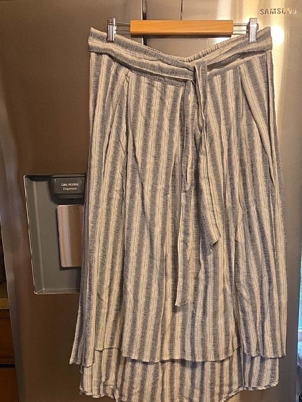 Striped Linen-Blend Midi Skirt in Cream and Gray
